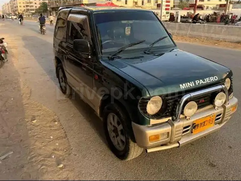 Mitsubishi Pajero Mini 1996