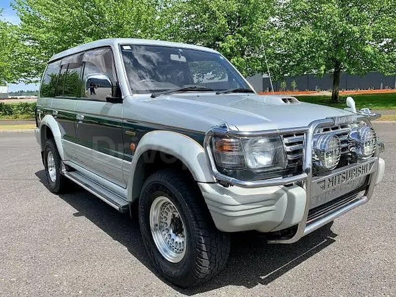 Mitsubishi Pajero 1993