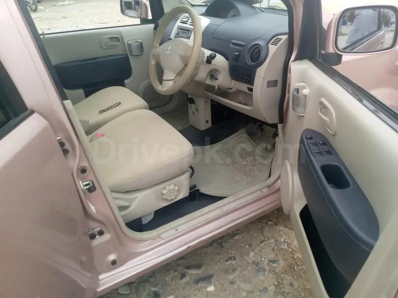 Mitsubishi Ek Wagon 2014