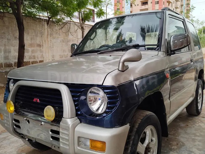 Mitsubishi Pajero Mini 1998