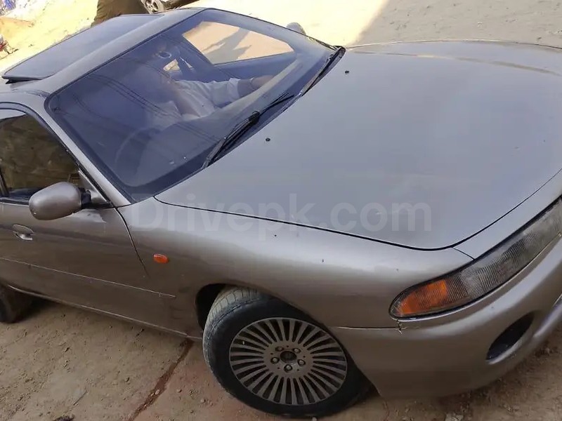 Mitsubishi Lancer 1996