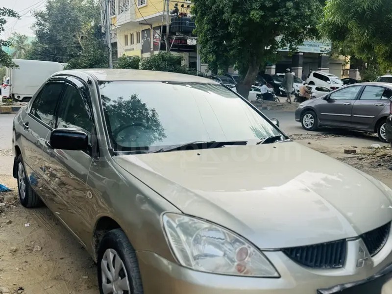 Mitsubishi Lancer 2004