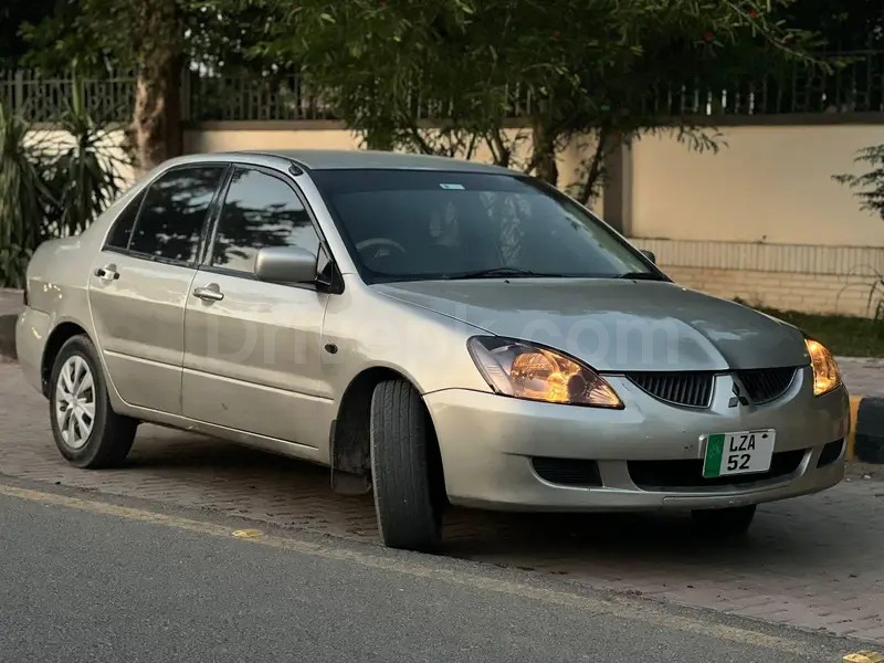 Mitsubishi Lancer 2005