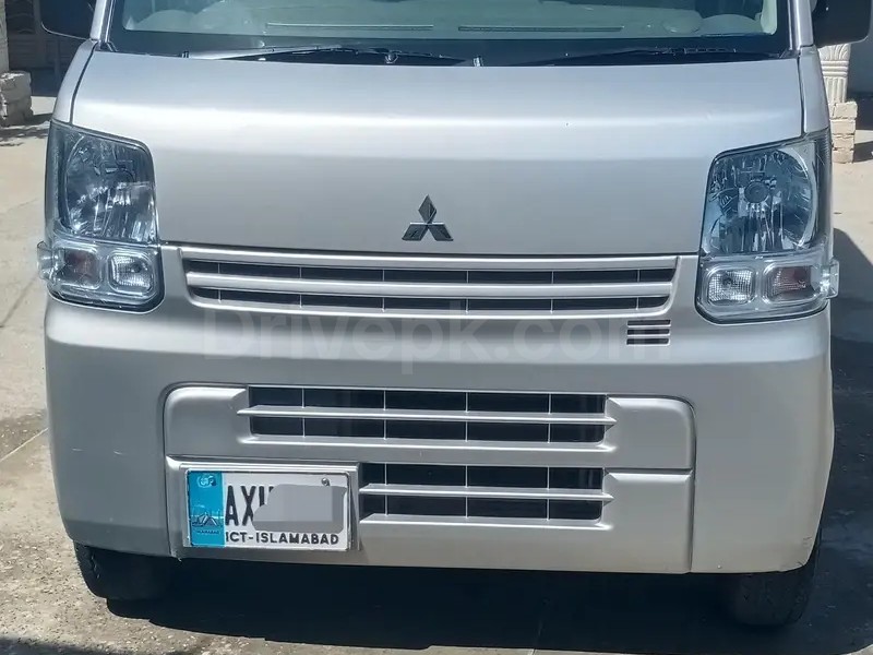 Mitsubishi Minicab Bravo 2022