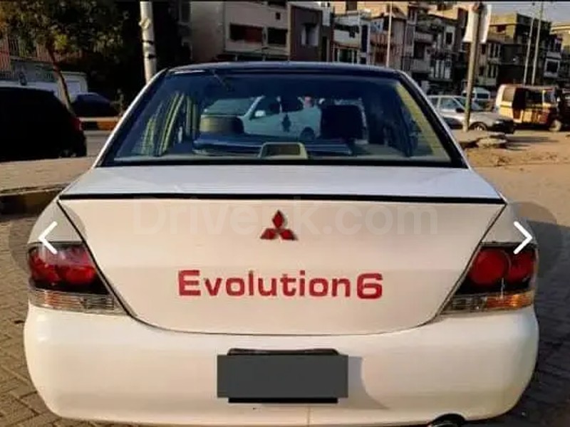 Mitsubishi Lancer Evolution 2005