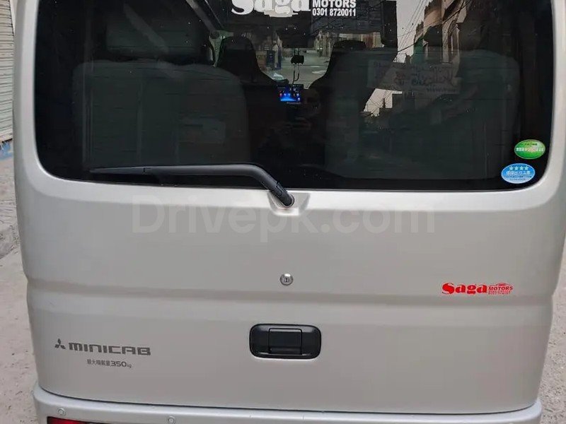 Mitsubishi Minicab Bravo 2020