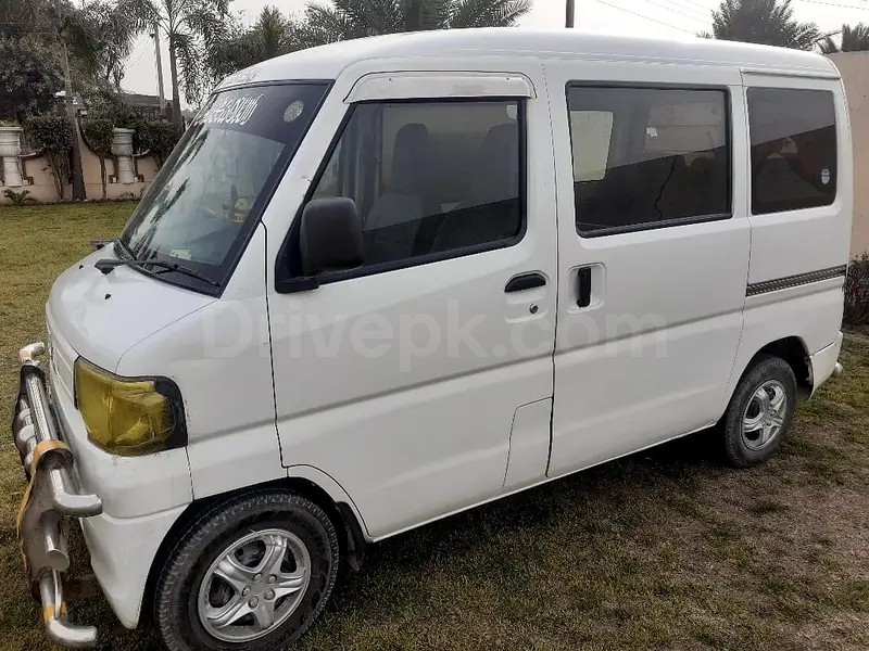 Mitsubishi Ek Wagon 2013