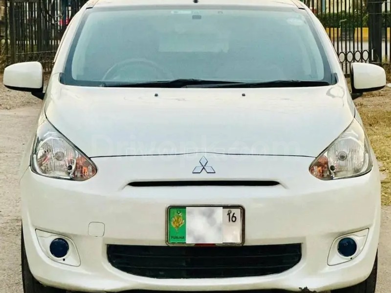 Mitsubishi Mirage 2012