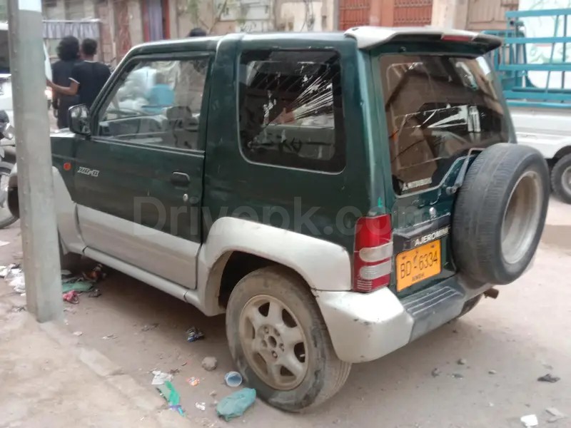 Mitsubishi Pajero Mini 2007