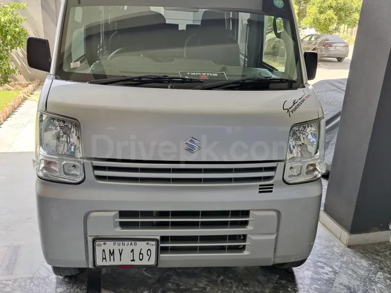 Mitsubishi Minica 2016