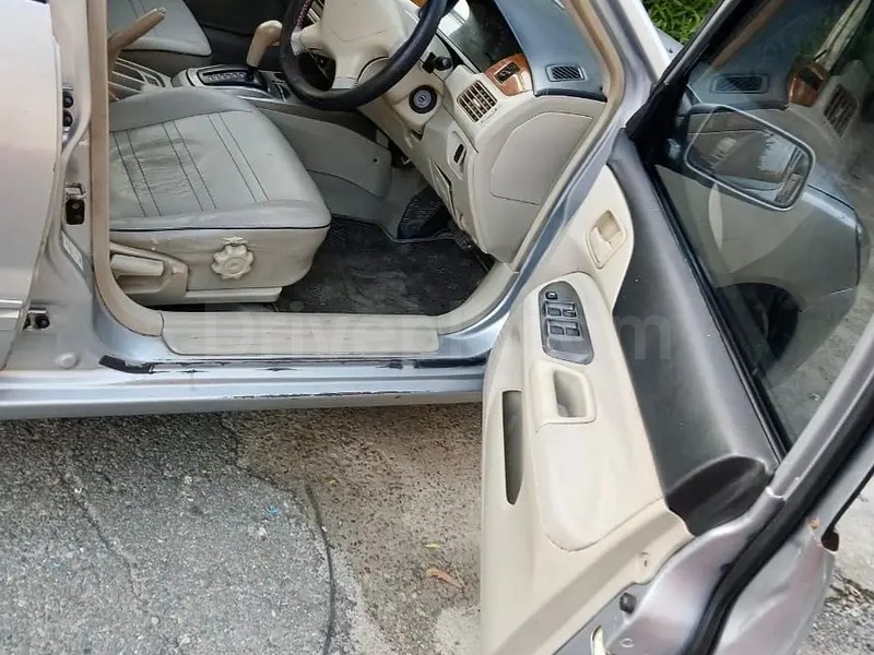 Mitsubishi Lancer 2004