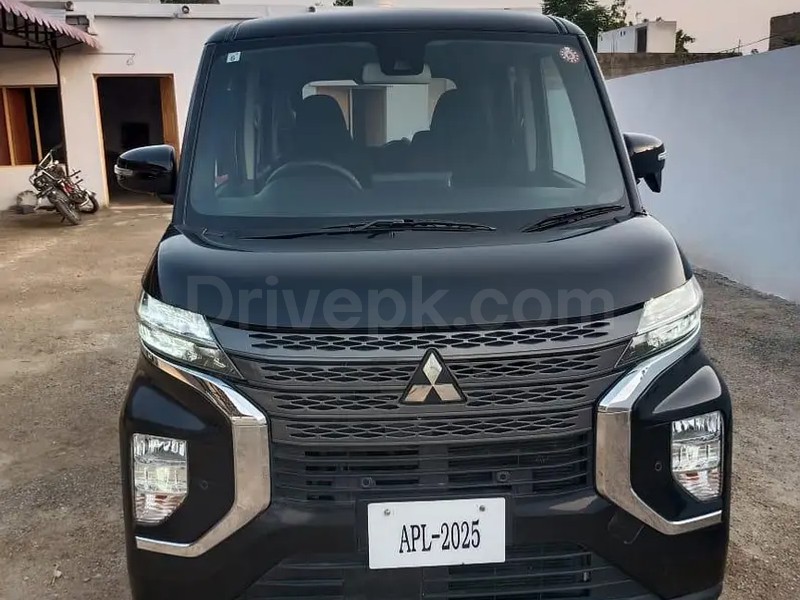 Mitsubishi EK Space Custom 2022
