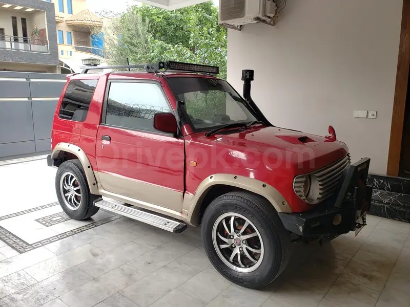 Mitsubishi Pajero Mini 1996