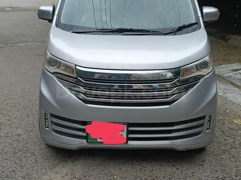 Mitsubishi EK Custom 2016