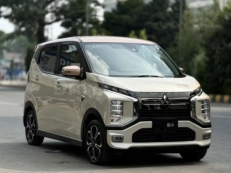 Mitsubishi Ek X 2023