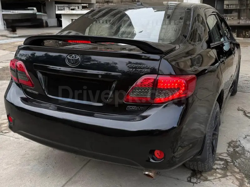 Toyota Corolla Altis 2010