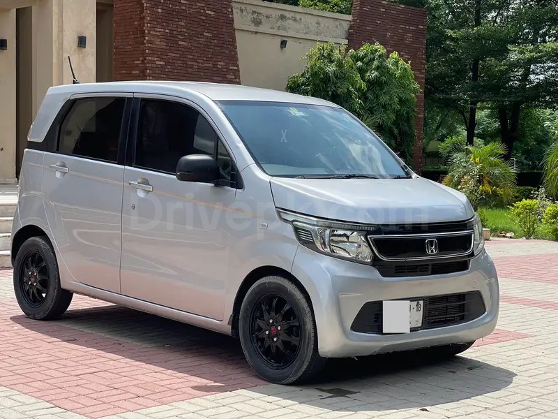 Honda N Wgn 2015