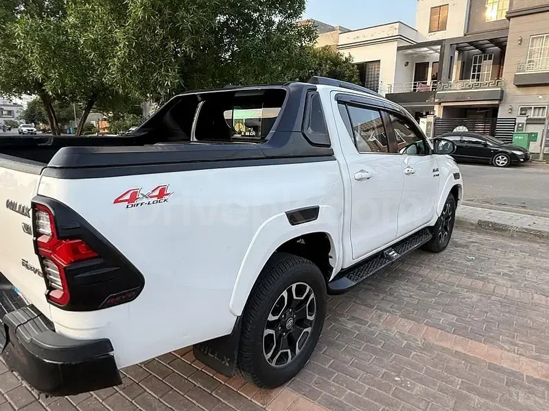Toyota Hilux 2021