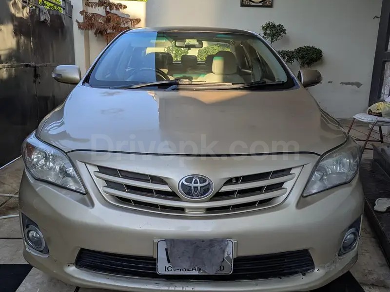 Toyota Corolla Altis 2012