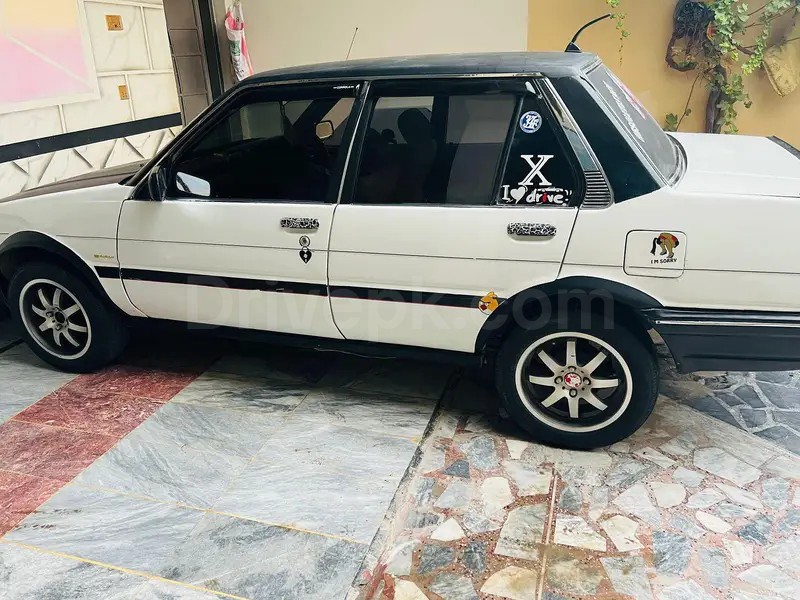 Toyota Corolla 1986