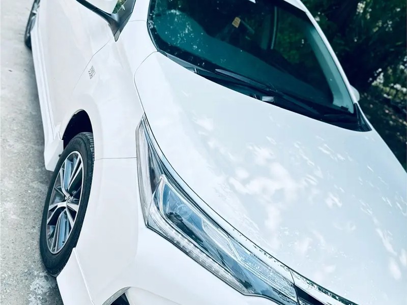 Toyota Altis Grande 2023