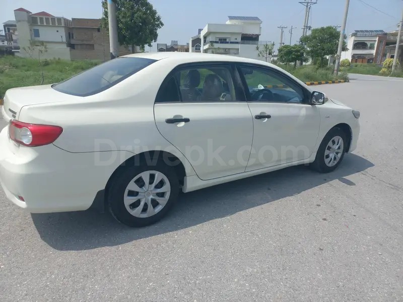 Toyota Corolla XLI 2012