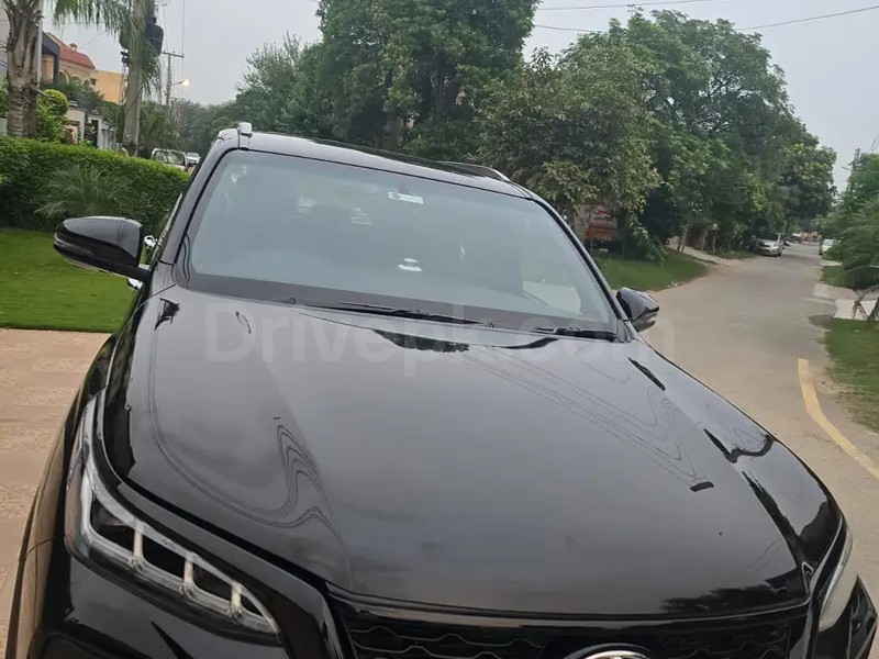 Toyota Fortuner Legender 2023