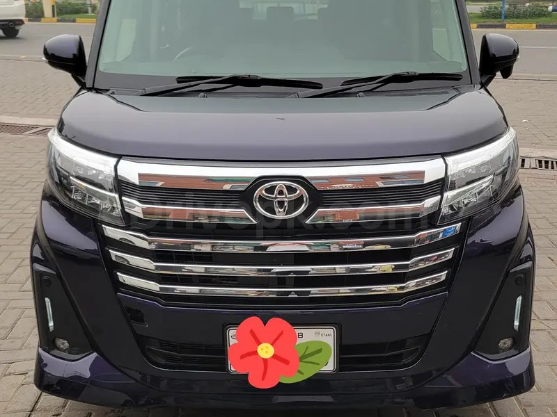 Toyota Roomy 2021