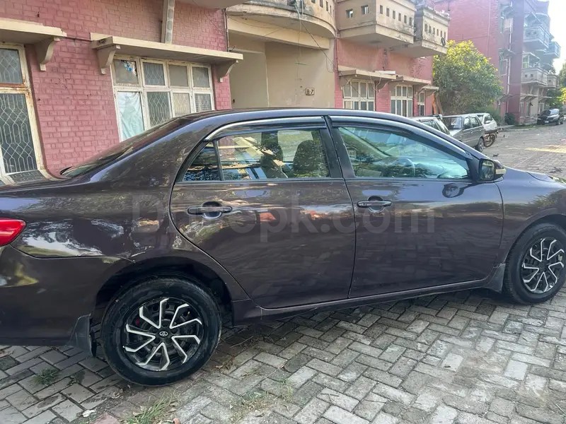 Toyota Corolla GLI 2012