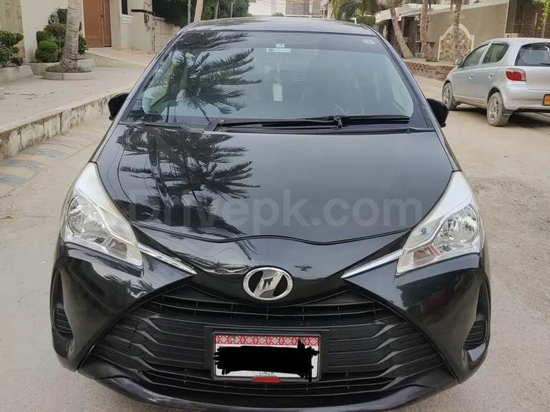Toyota Vitz 2017