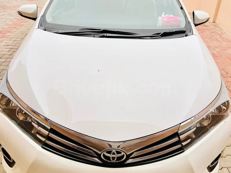 Toyota Altis Grande 2016
