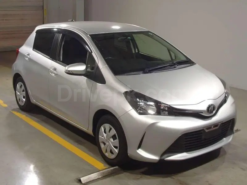 Toyota Vitz 2014