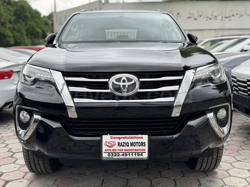 Toyota Fortuner V 2017