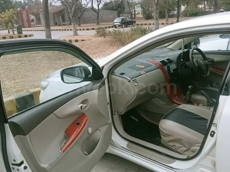 Toyota Corolla XLI 2010