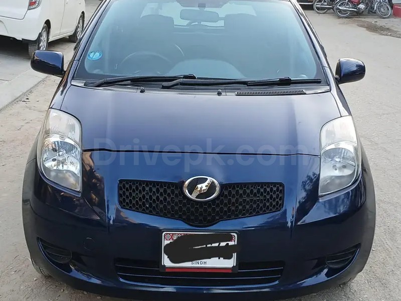 Toyota Vitz 2006