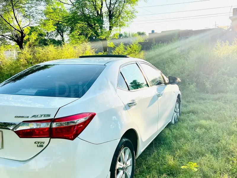 Toyota Altis Grande 2017