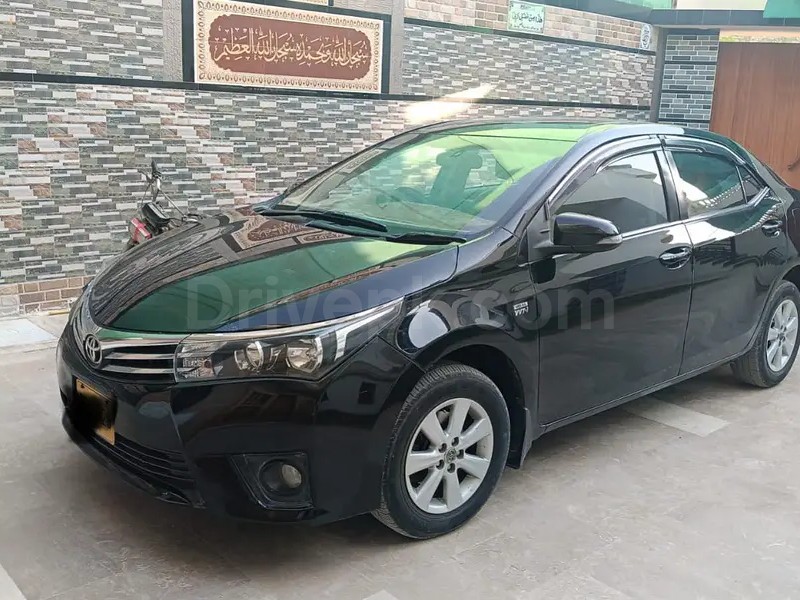 Toyota Altis Grande 2015