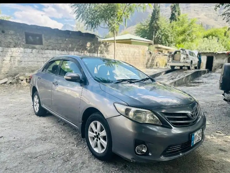 Toyota Corolla GLI 2011