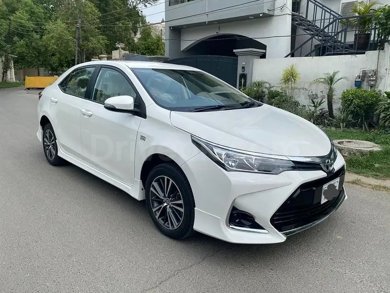 Toyota Corolla Altis 2022
