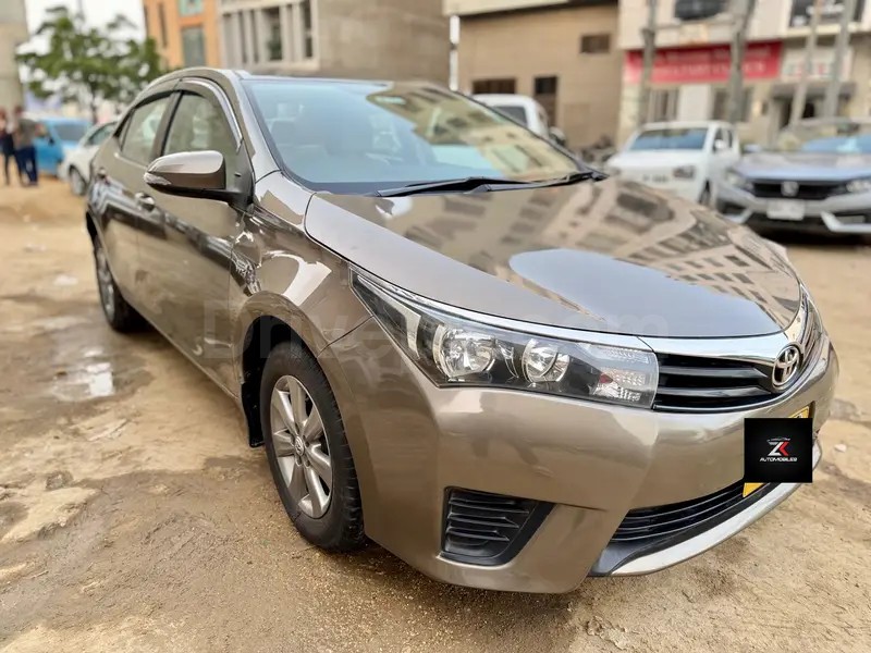 Toyota Corolla Altis 2016