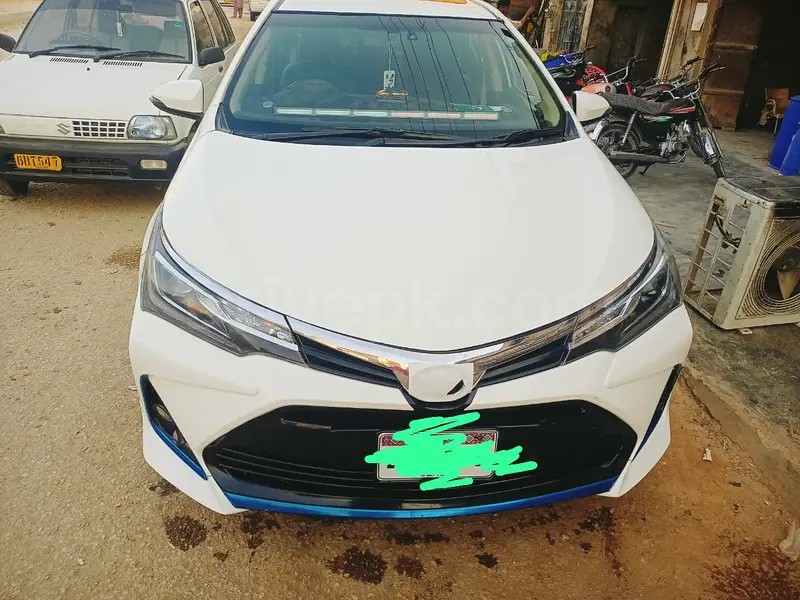 Toyota Altis Grande 2016