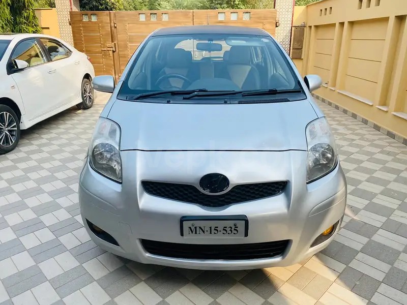 Toyota Vitz 2009
