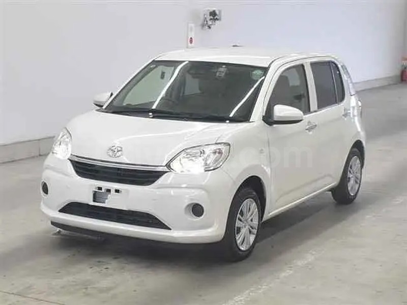 Toyota Passo 2022