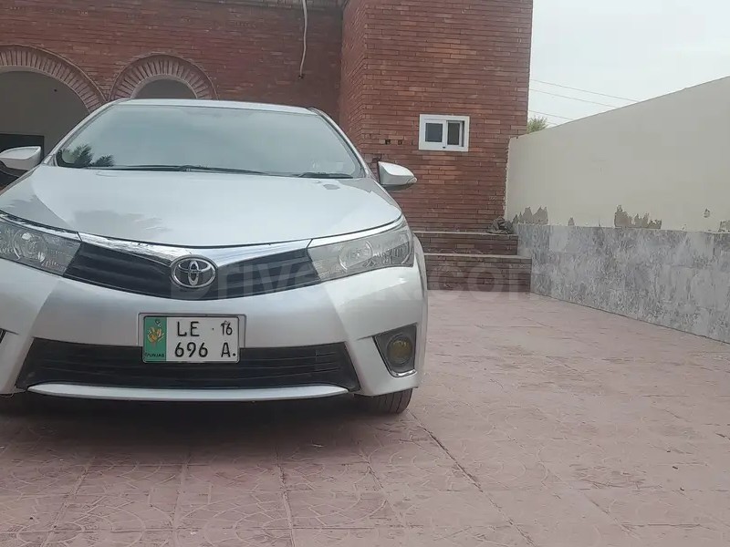 Toyota Corolla Altis 2016