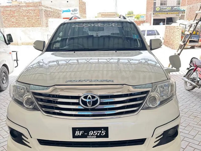 Toyota Fortuner 2016