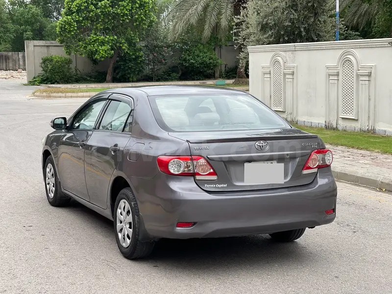 Toyota Corolla GLI 2012