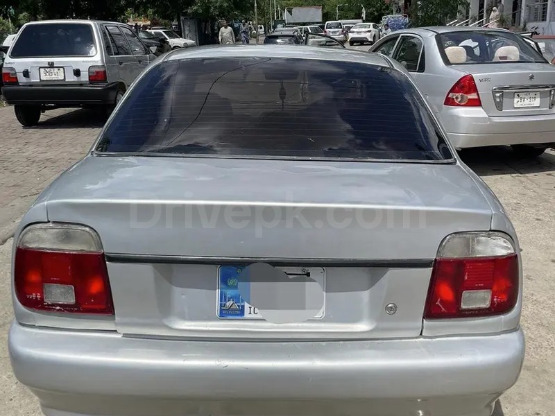 Suzuki Baleno 2003
