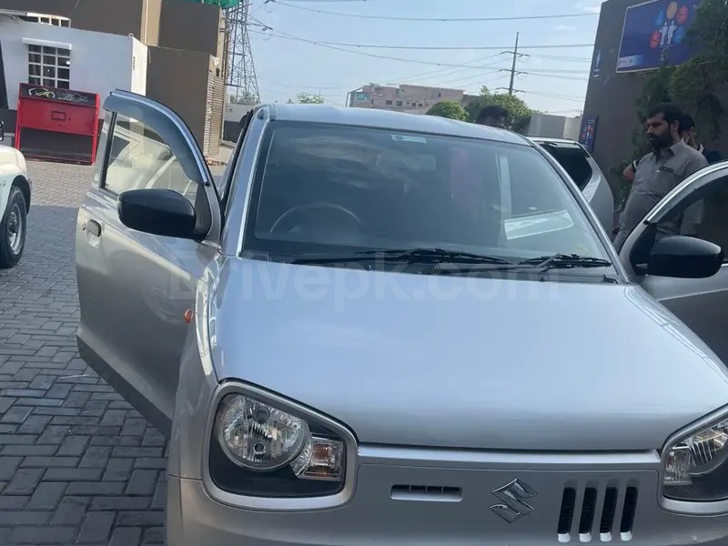Suzuki Alto 2023