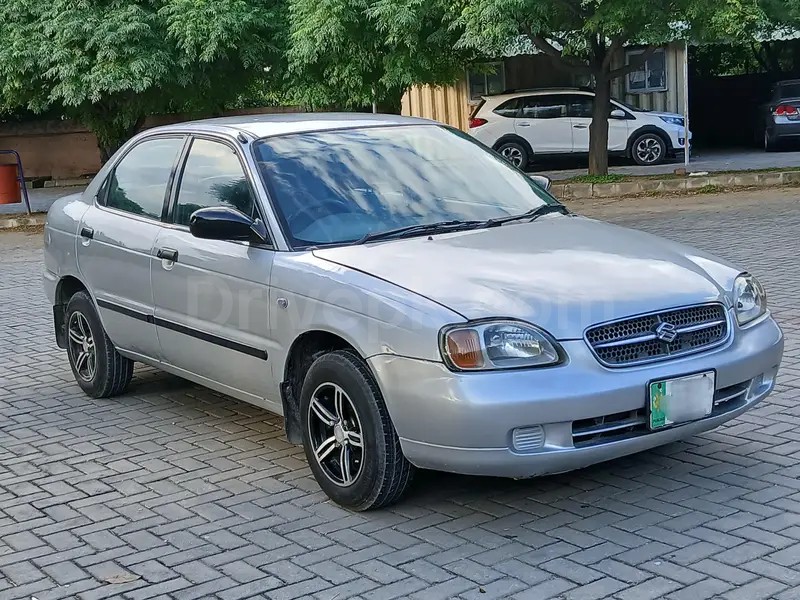 Suzuki Baleno 2005