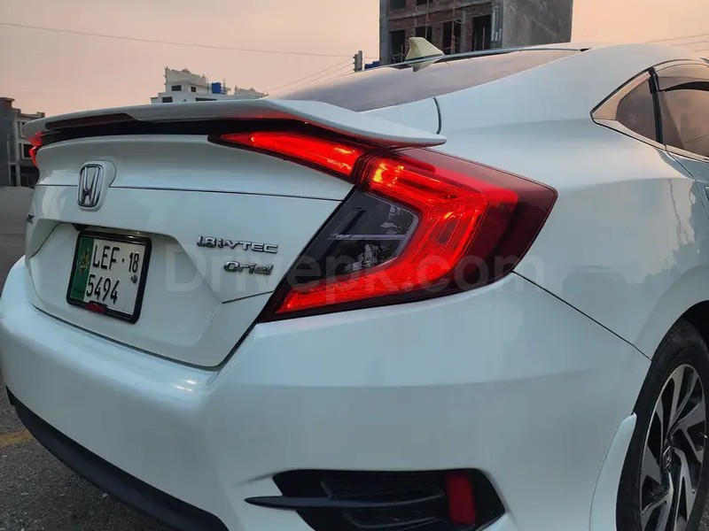 Honda Civic Oriel 2016